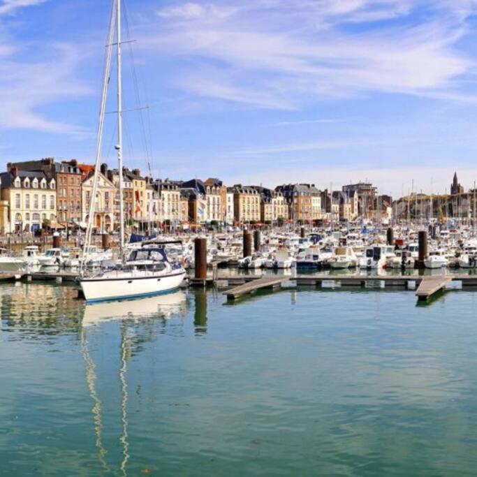 Le Clos Saint Vincent Manneville-ès-Plains エクステリア 写真