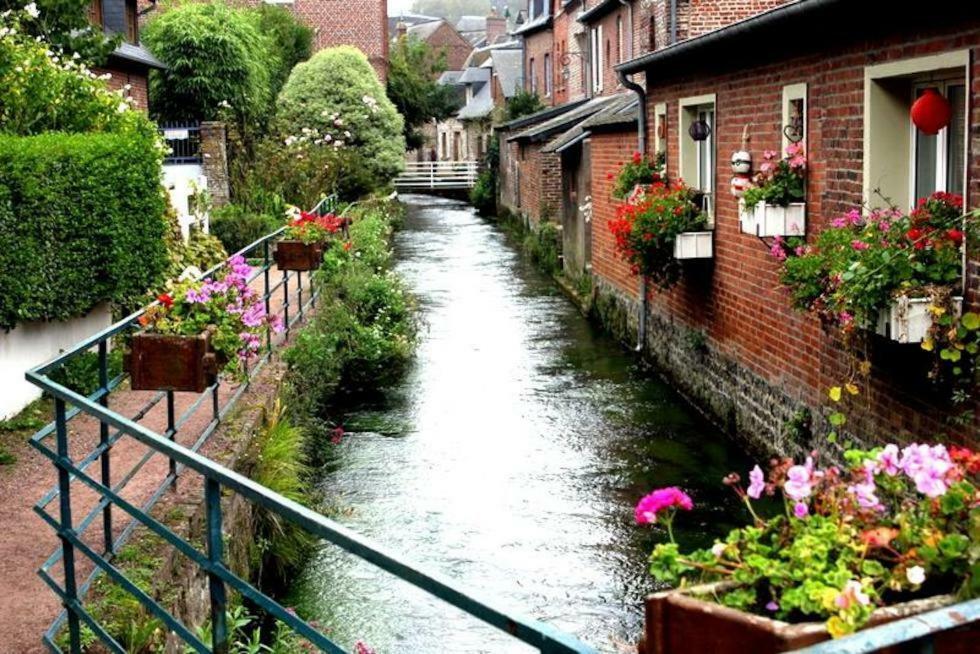 Le Clos Saint Vincent Manneville-ès-Plains エクステリア 写真